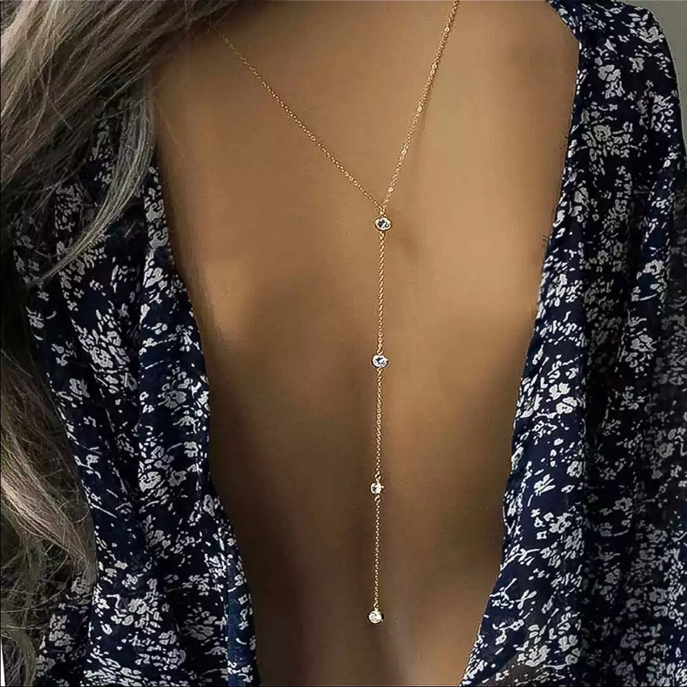 Backdrop Necklace - Picture 2 of 6